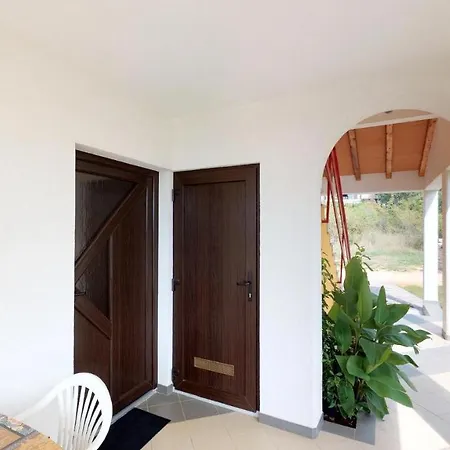 Апартаменты With Parking Space Vilanija, - 17240